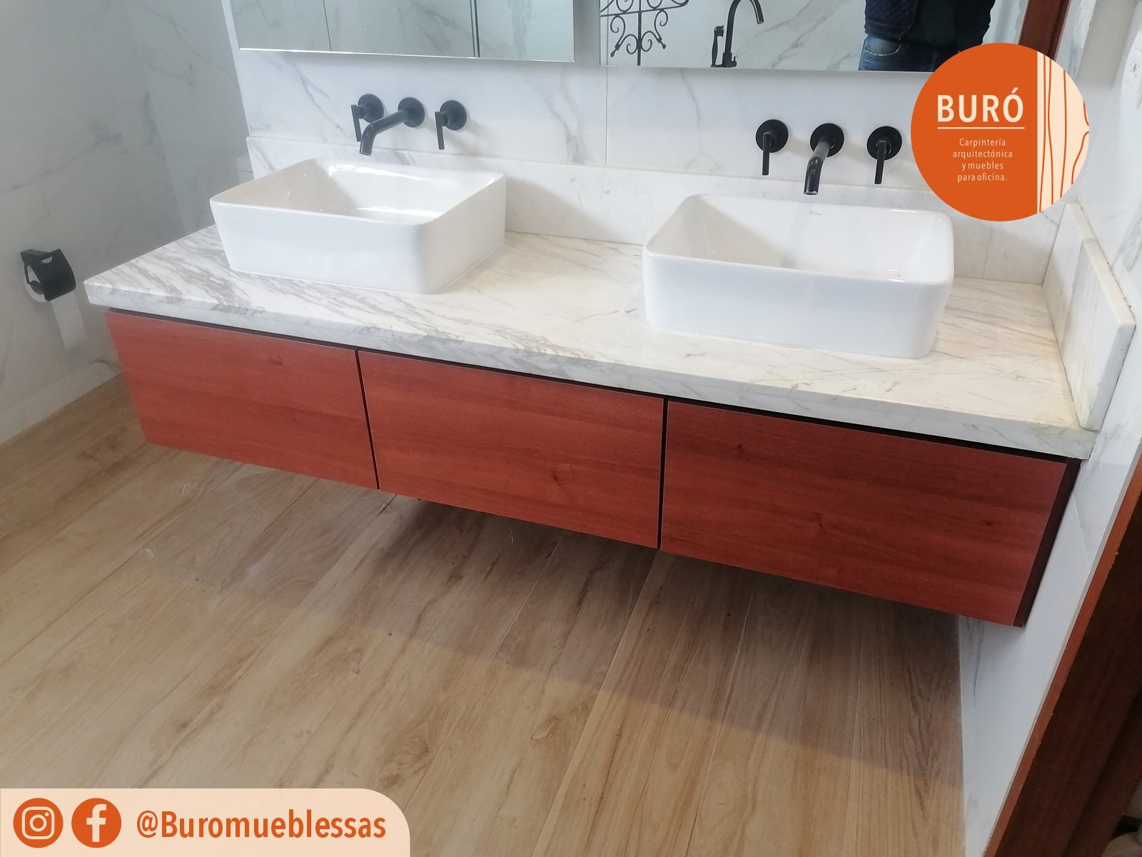 Mueble año doble flotante 3.jpg